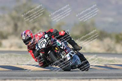 media/Jan-15-2026-Racers Edge (Thu) [[dfebeb70ab]]/2-A Group/Session 5 (Turn 5)/